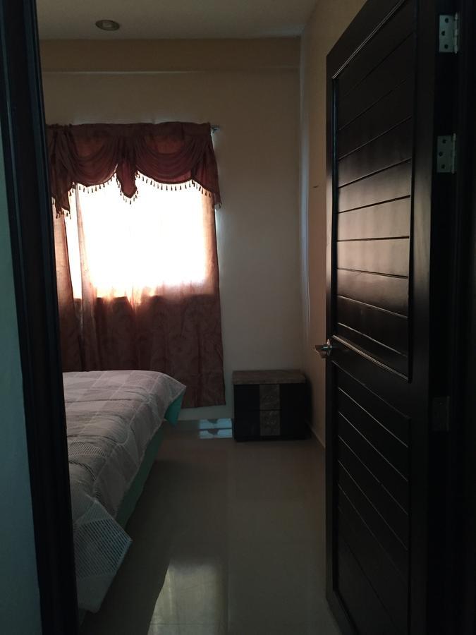 Hotel Suites La Roca Cancun Exterior photo